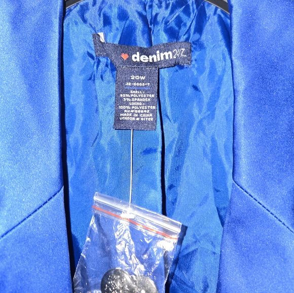 Denim 24/7 Blazer - Picture 4 of 4